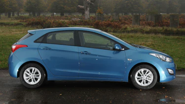 Hyundai i30 profile