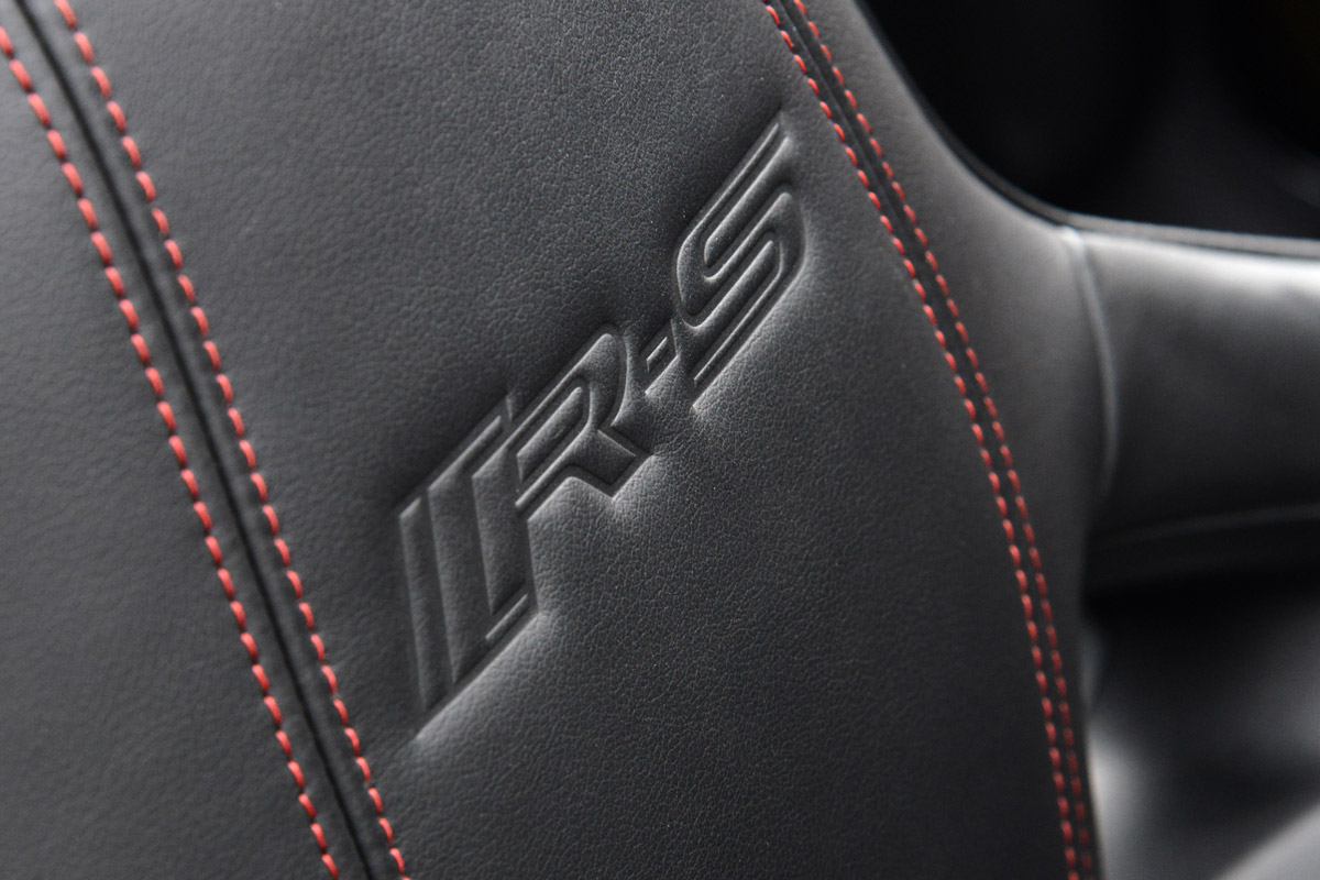 Jaguar XKR-S Convertible seat detail