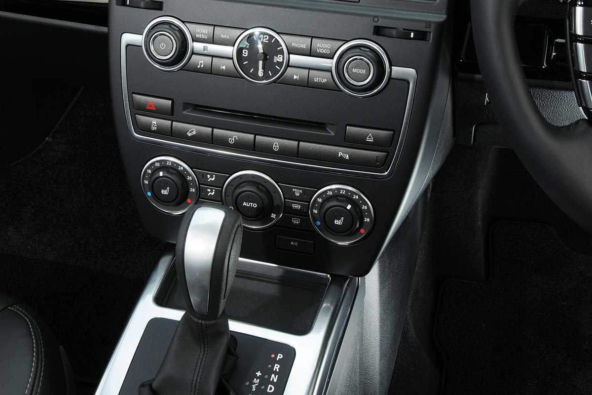 Land Rover Freelander interior detail