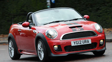 MINI Roadster front tracking