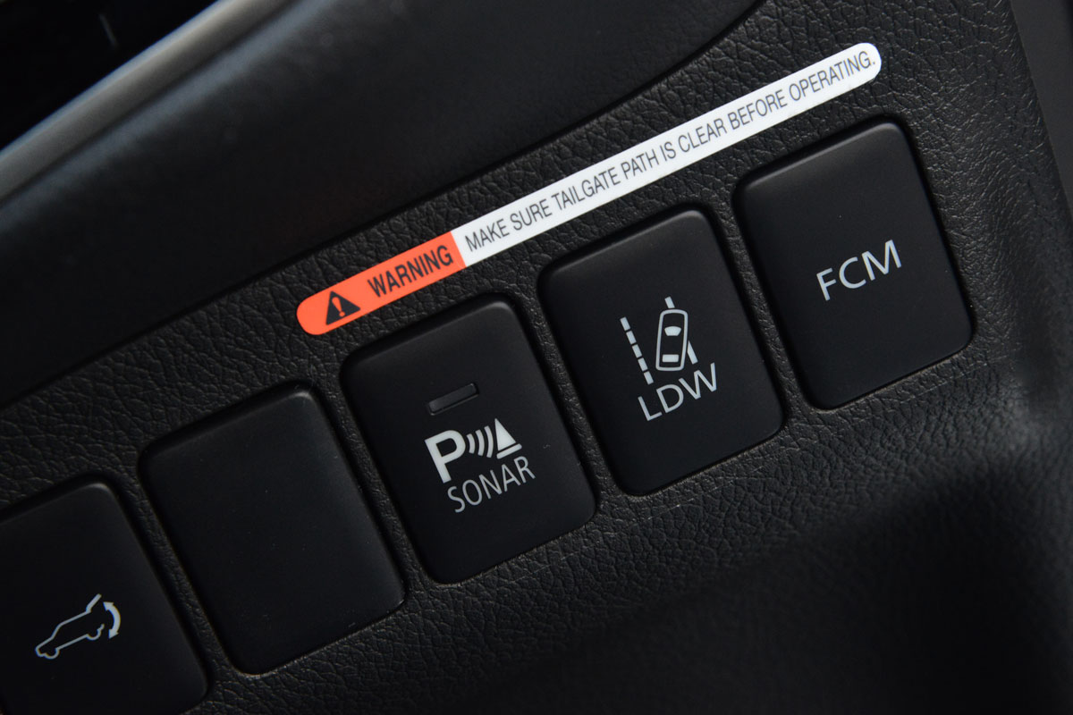 Mitsubishi Outlander interior detail