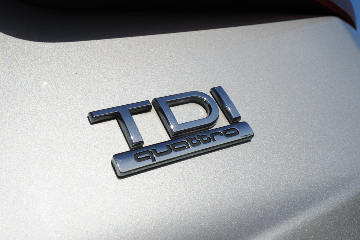 Audi Q3 badge