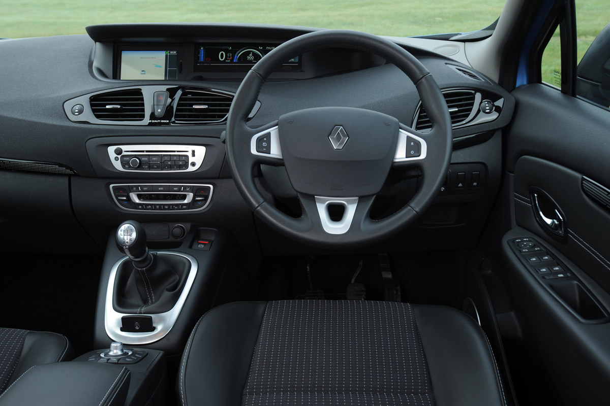Renault Scenic interior