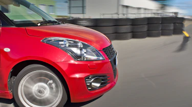 Suzuki Swift Sport front