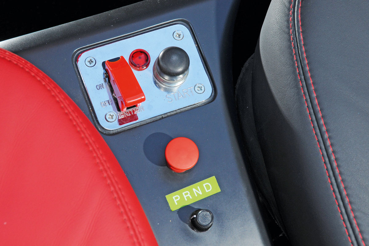 Tata Pixel interior detail