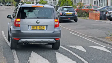 Skoda Yeti rear tracking
