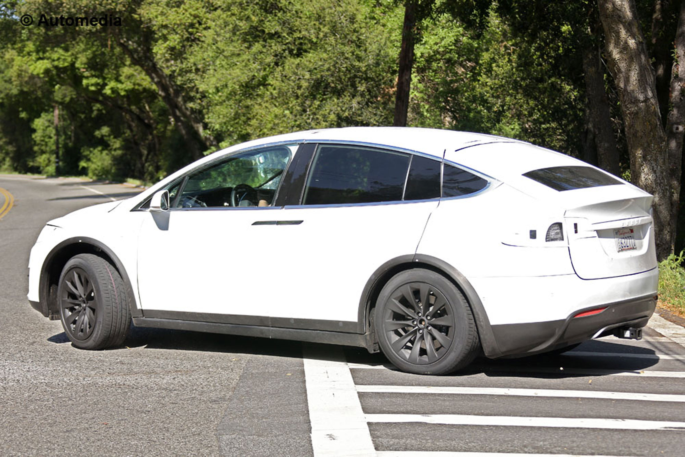Tesla Model X spyshots side rear