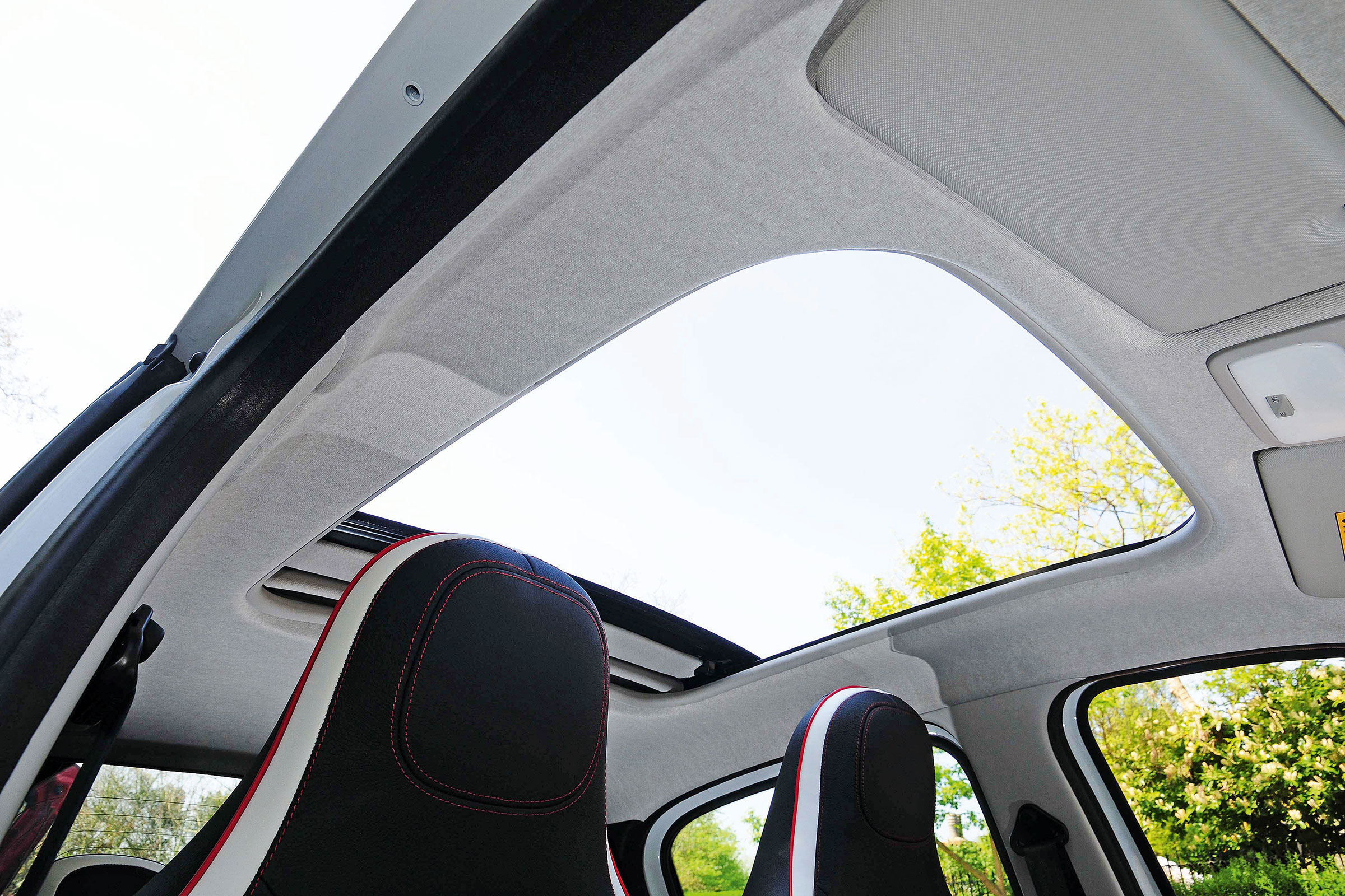 Renault Twingo long-termer - panoramic sunroof