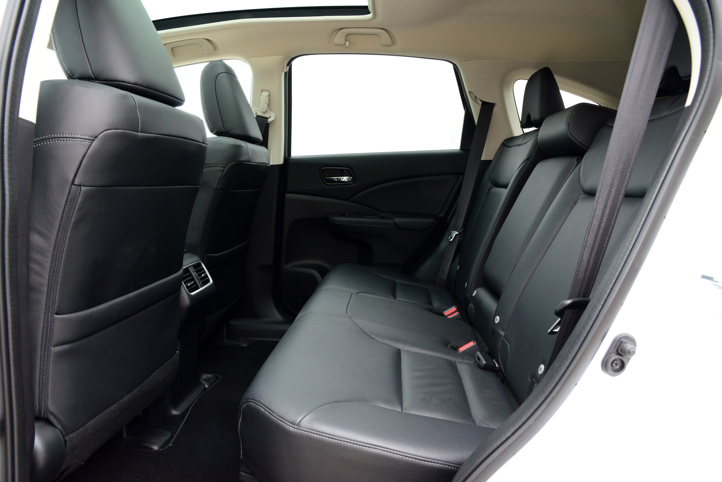 Honda CR-V 1.6 diesel auto rear seats