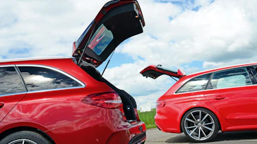 Mercedes-AMG C 63 Estate vs Audi RS4 - boots