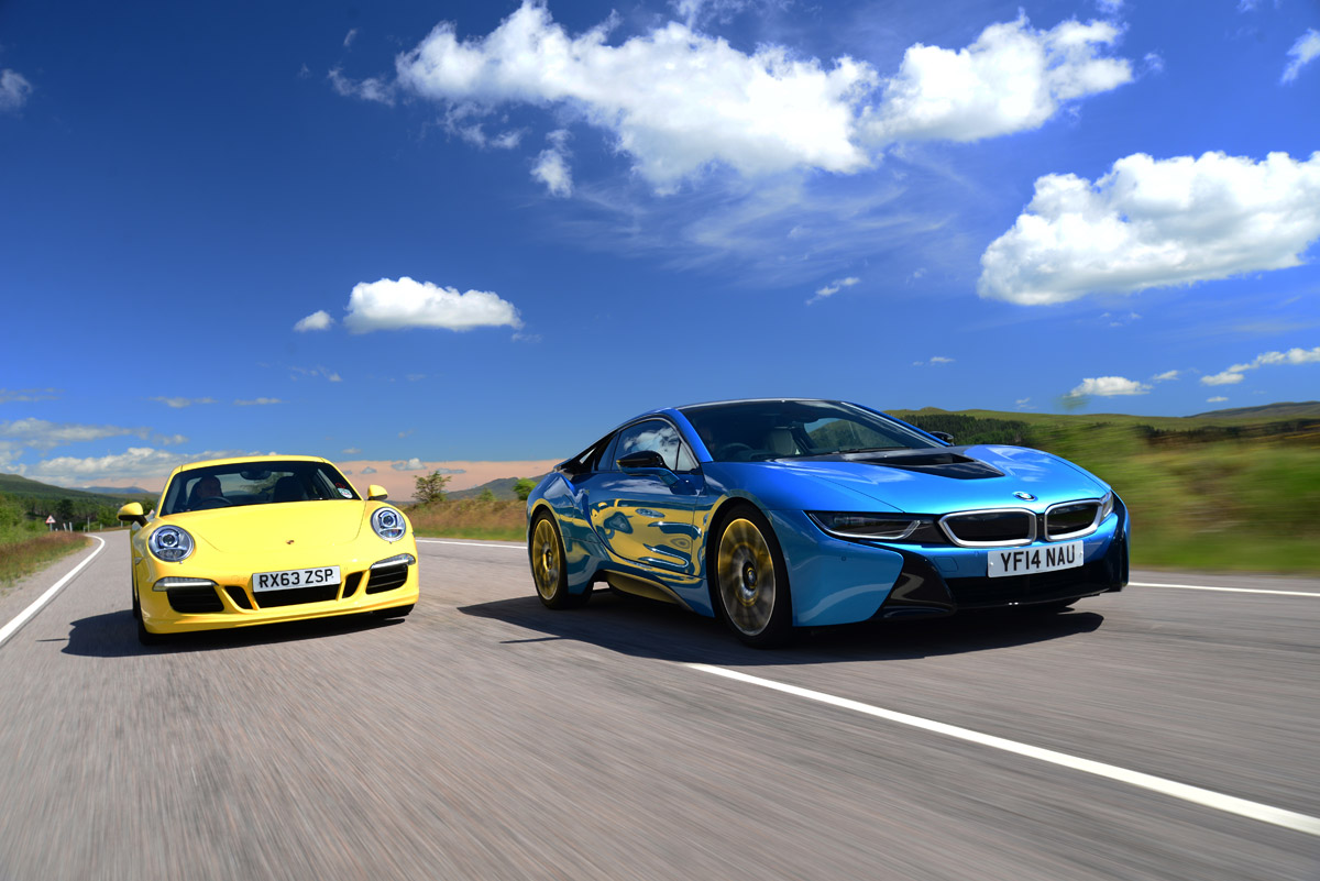BMW i8 vs Porsche 911