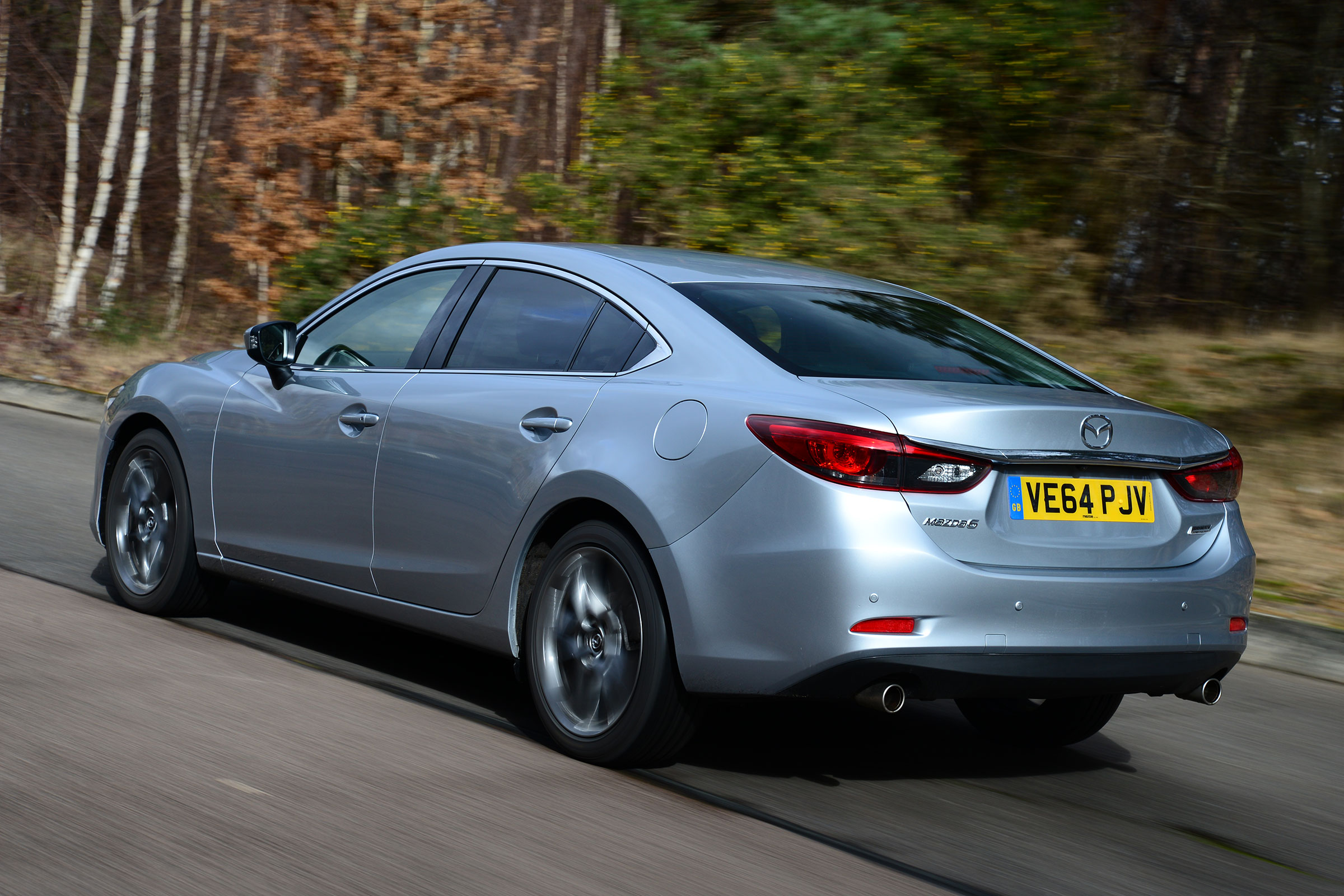 Mazda 6 - rear tracking