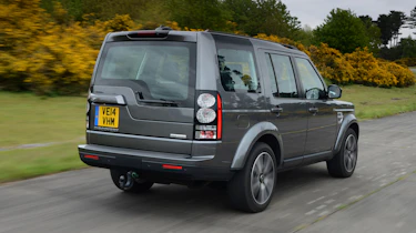 Land Rover Discovery rear