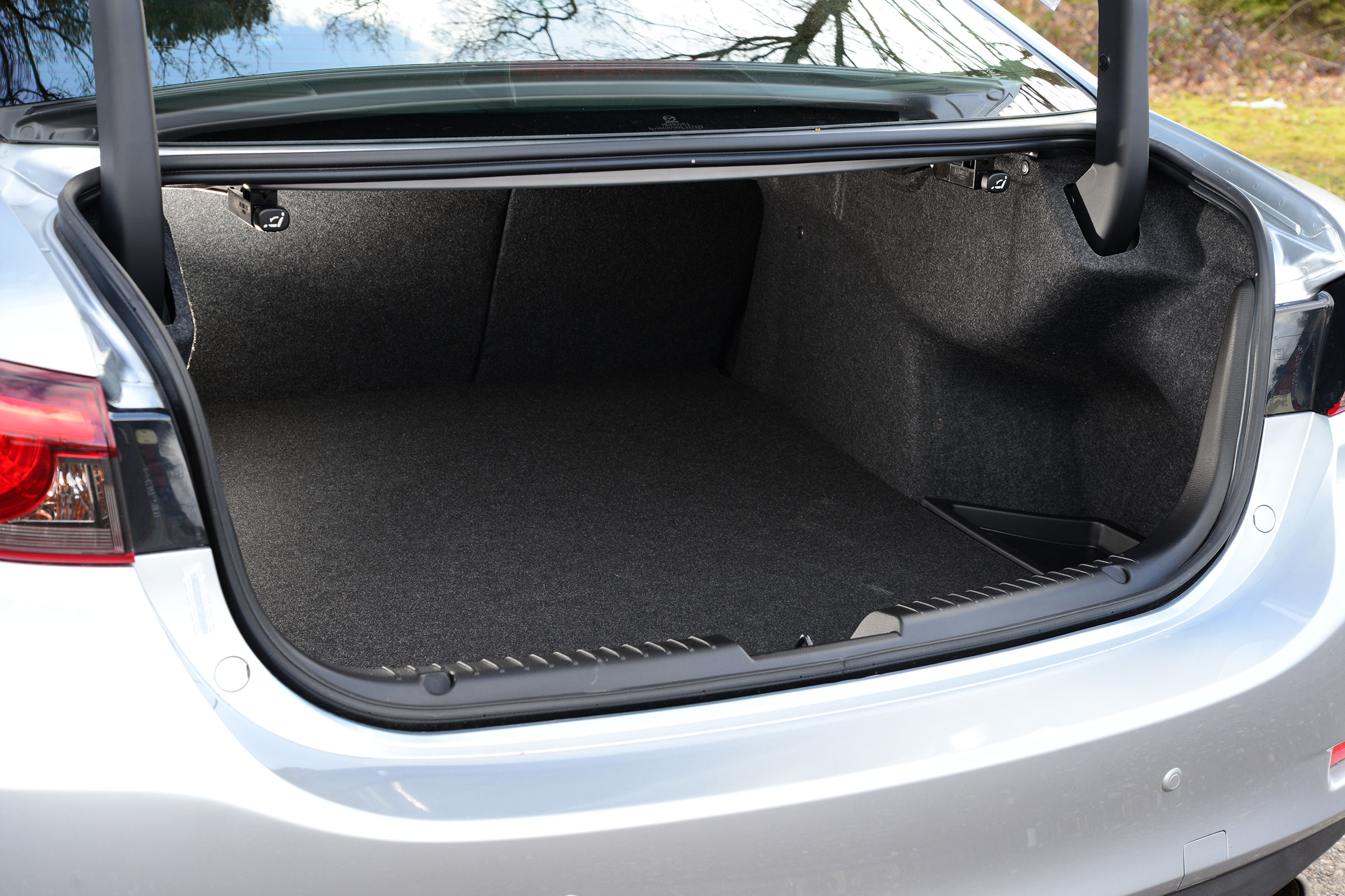 Mazda 6 - boot