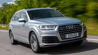 Audi Q7 - front tracking
