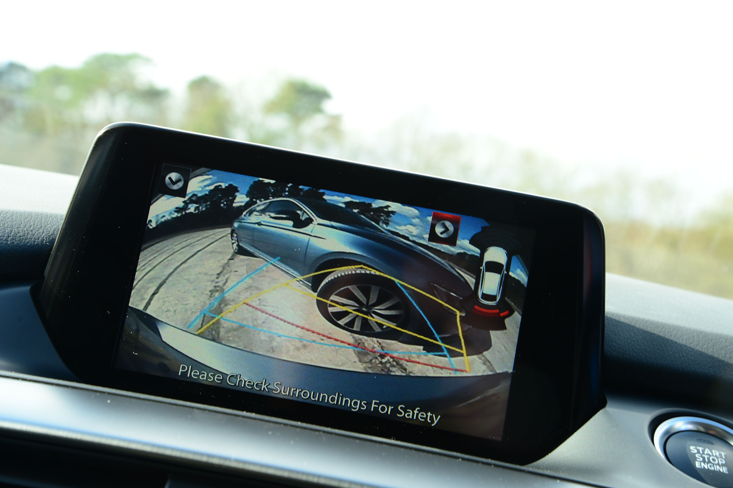 Mazda 6 - screen