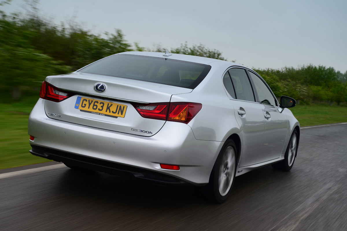 Lexus GS 300h Luxury rear