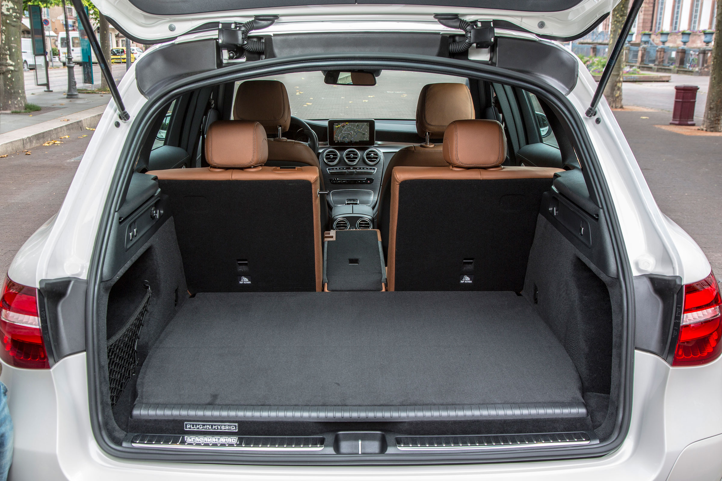 Mercedes GLC 350e - boot 