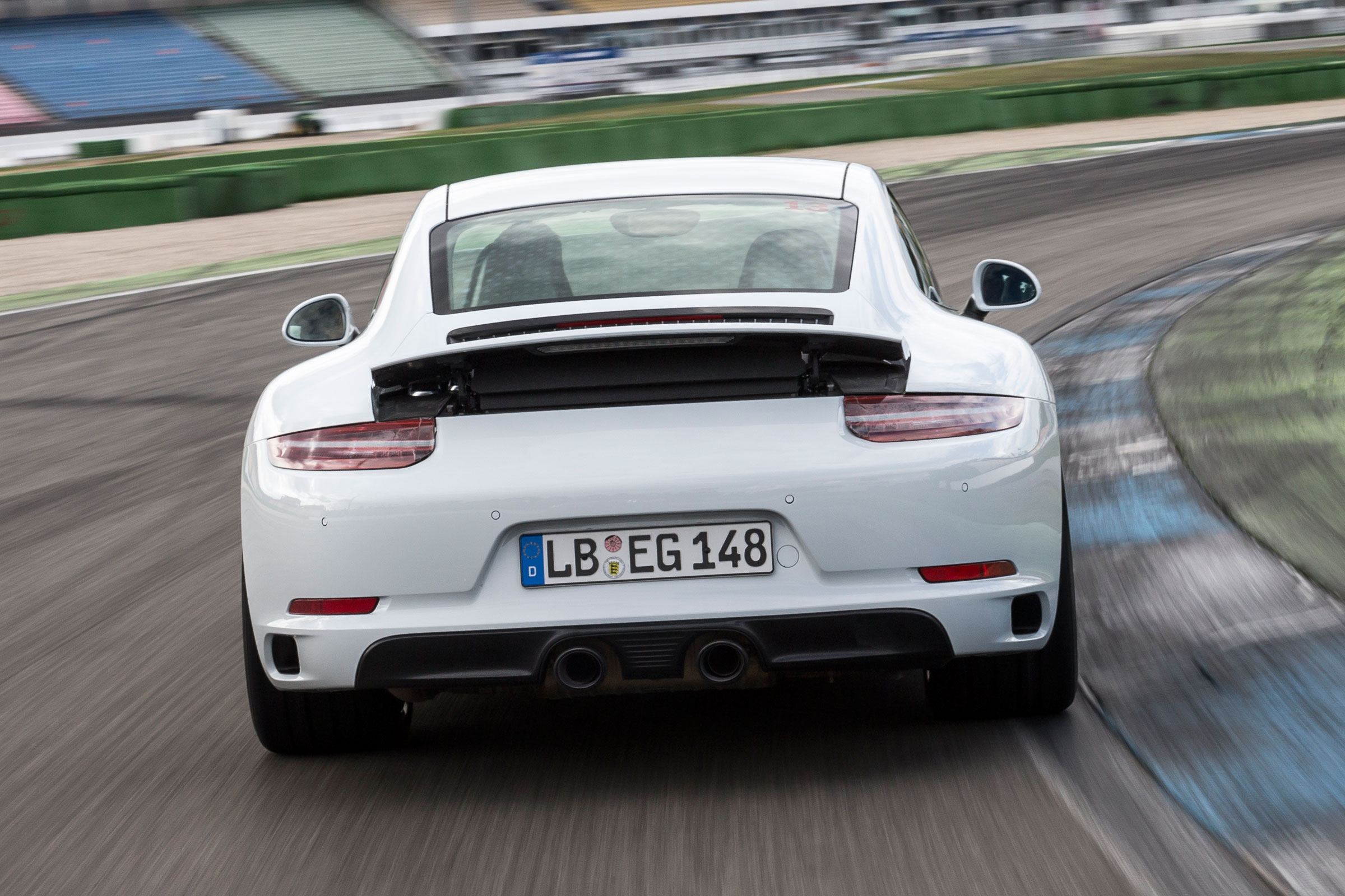 Porsche 911 - rear