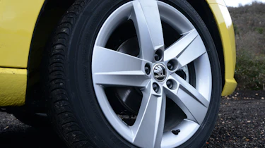 Skoda Fabia Estate 2015 wheel