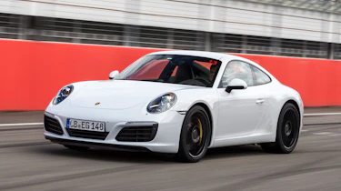 Porsche 911 - front