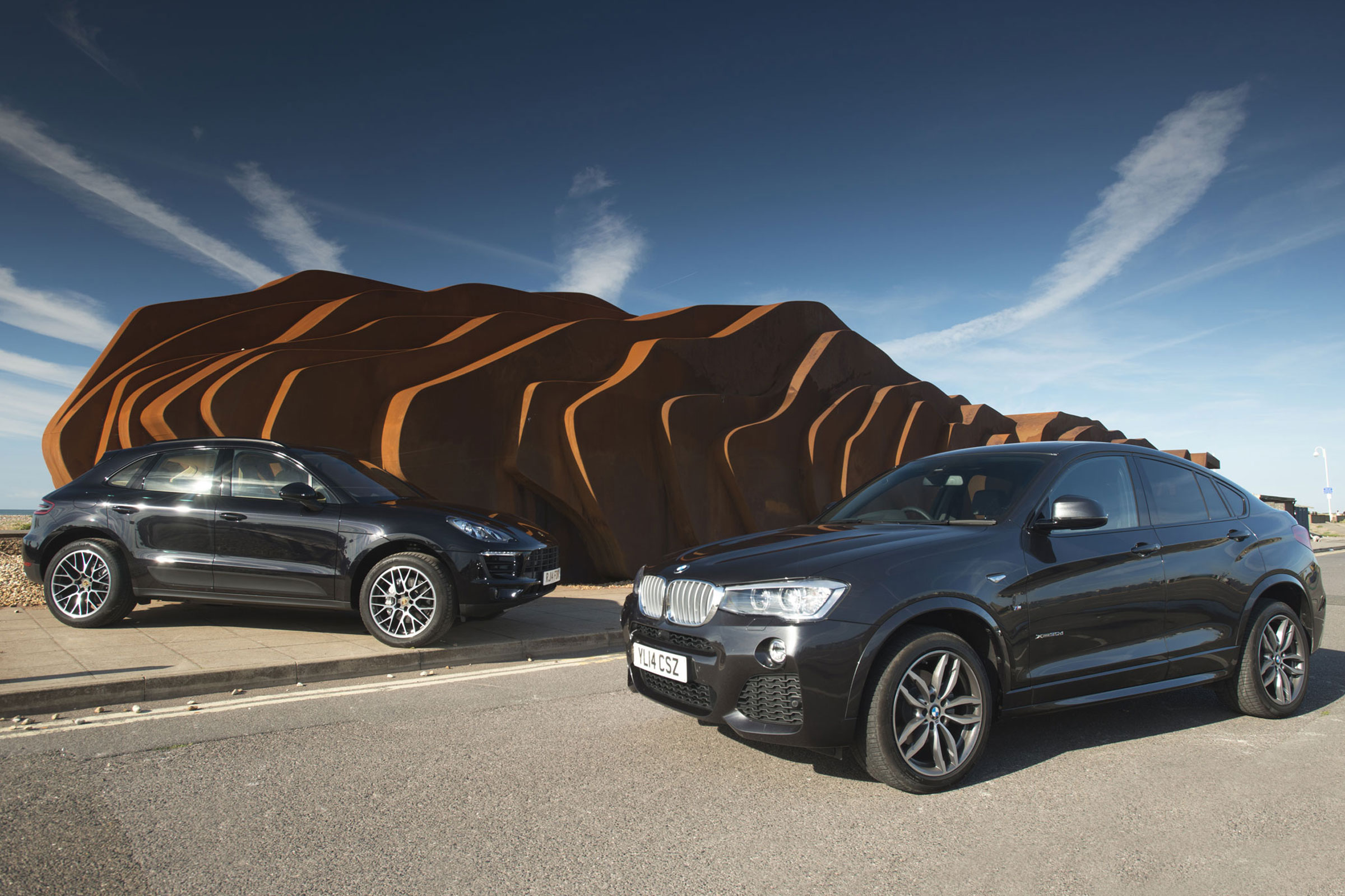 BMW X4 vs Porsche Macan