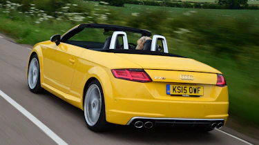 Audi TTS Roadster - rear tracking