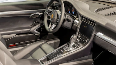 Porsche 911 - interior