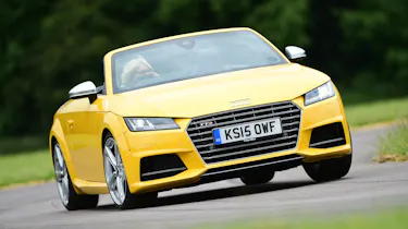 Audi TTS Roadster - front cornering