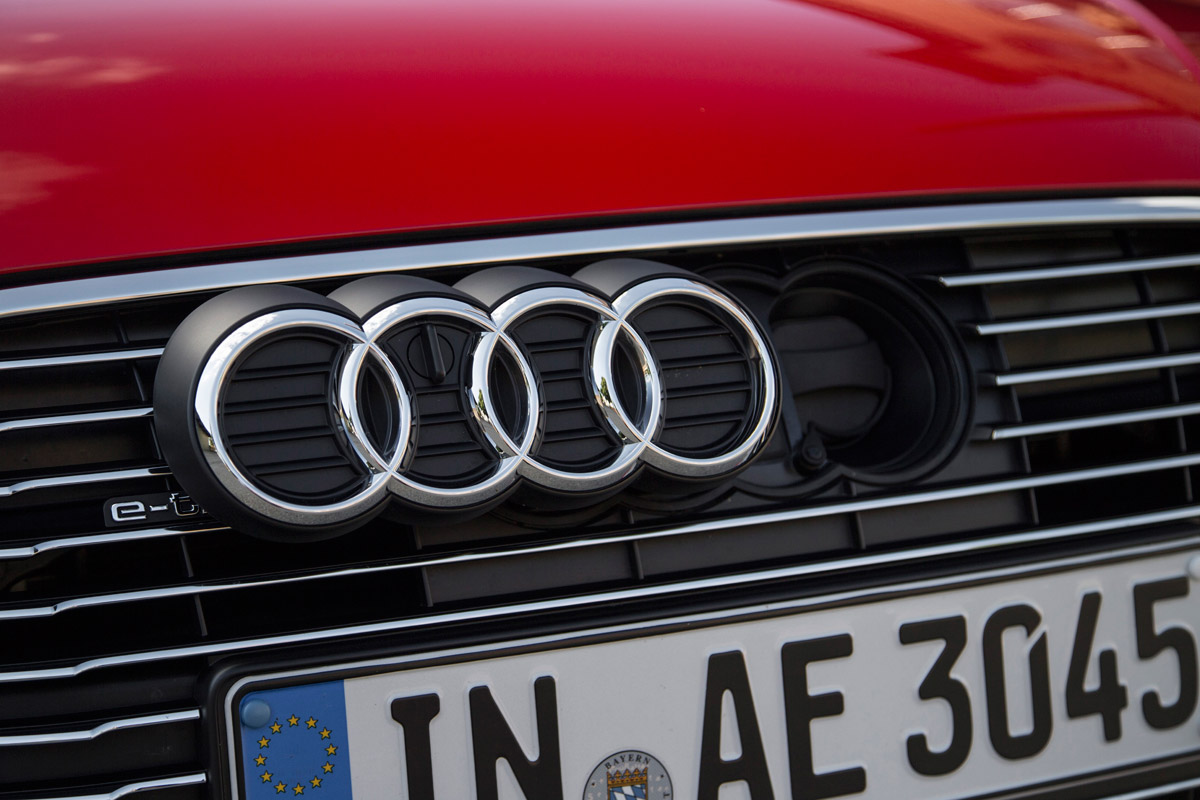 Audi A3 e-tron Sportback charge point