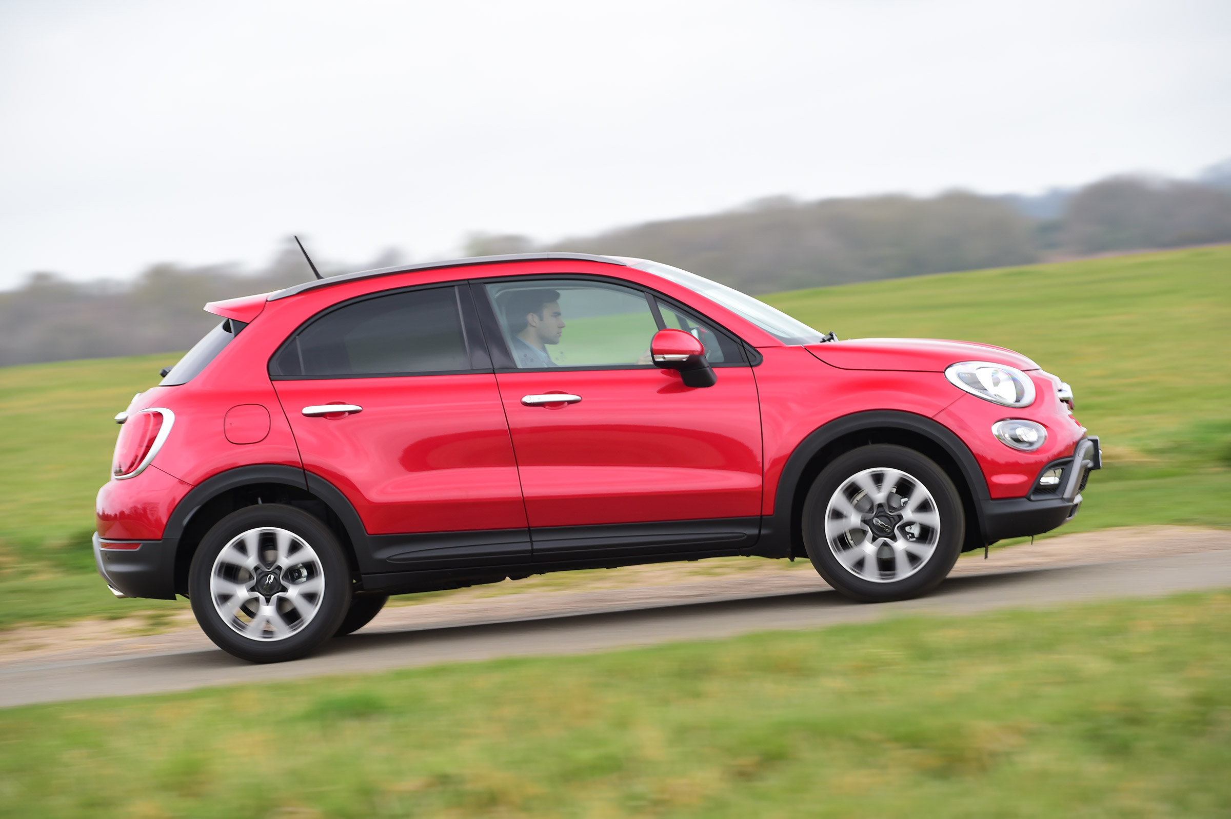 Fiat 500X side