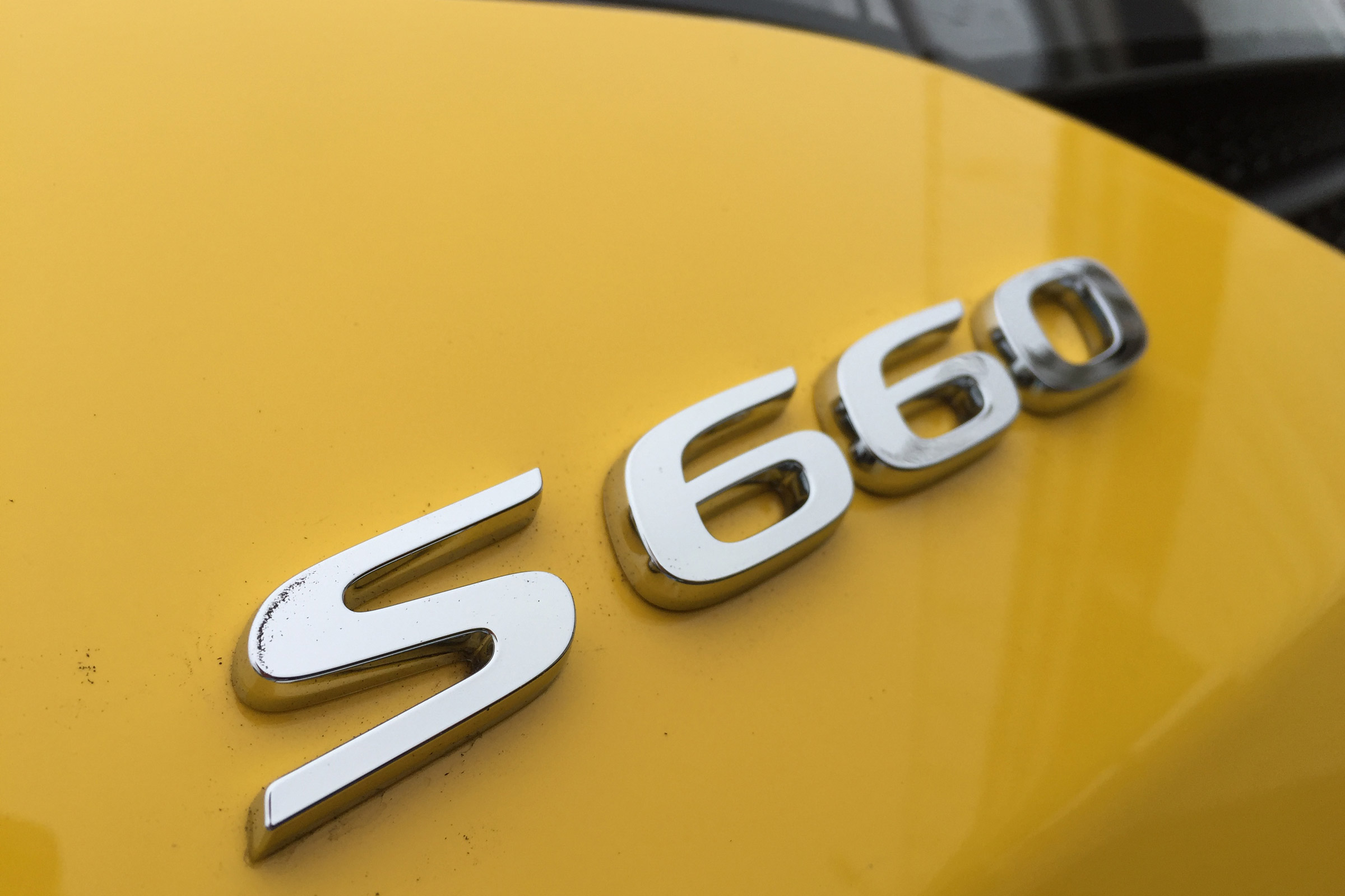 Honda S660 badge