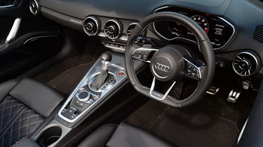 Audi TTS Roadster - cabin