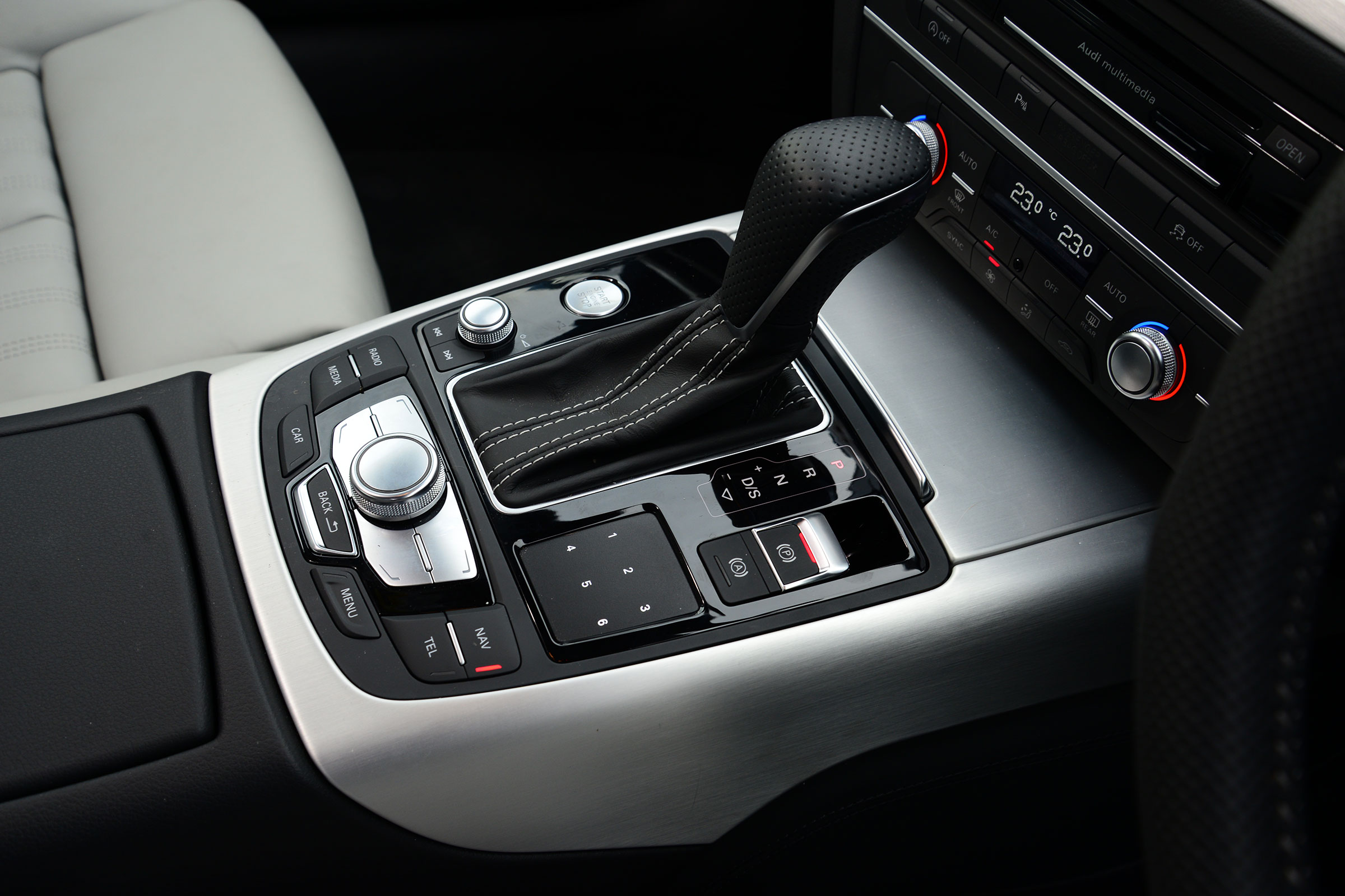 Audi A6 - interior detail