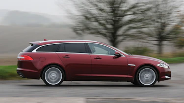 Jaguar XF Sportbrake panning