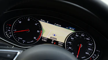 Audi A6 - dials