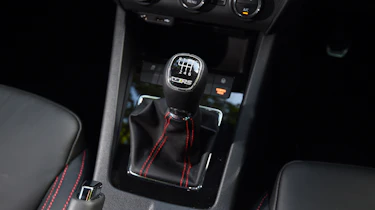 Peugeot RCZ - cabin