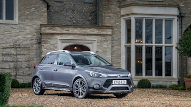 Hyundai Tucson - front