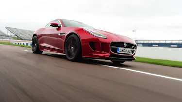 Jaguar F-Type R AWD Coupe - front cornering