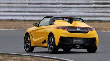 Honda S660 rear cornering