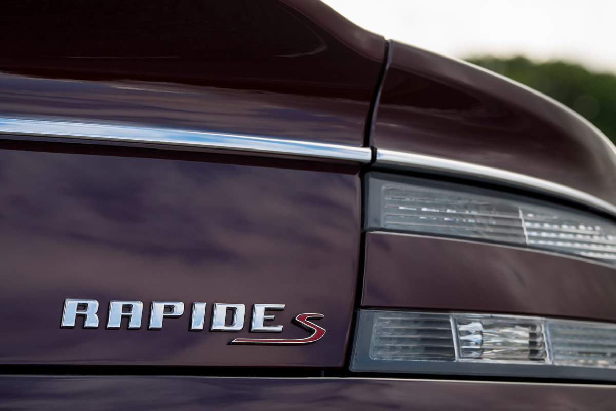 Aston Martin Rapide S 2014 logo