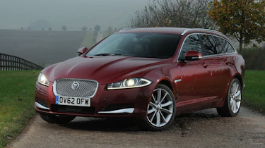 Jaguar XF Sportbrake front three-quarters
