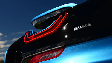 BMW i8 UK logo
