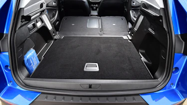 Ford Kuga - rear tracking