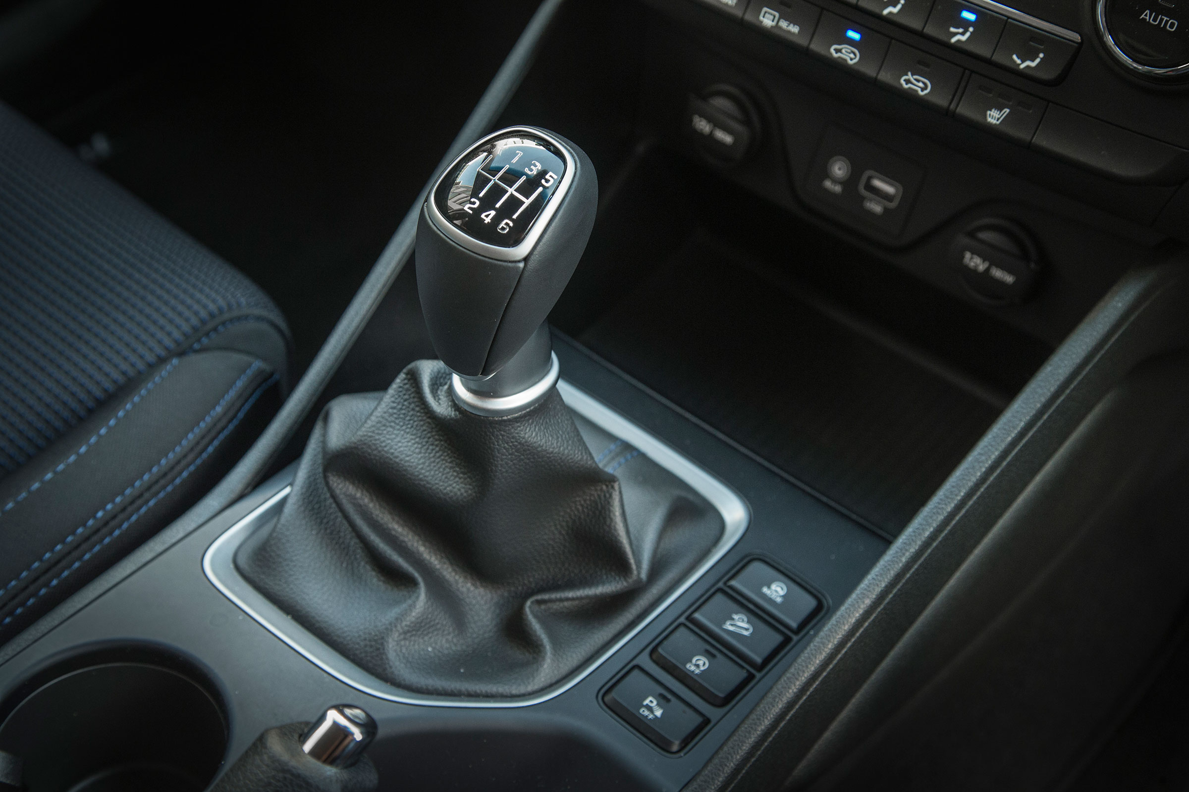 Hyundai Tucson - gearlever