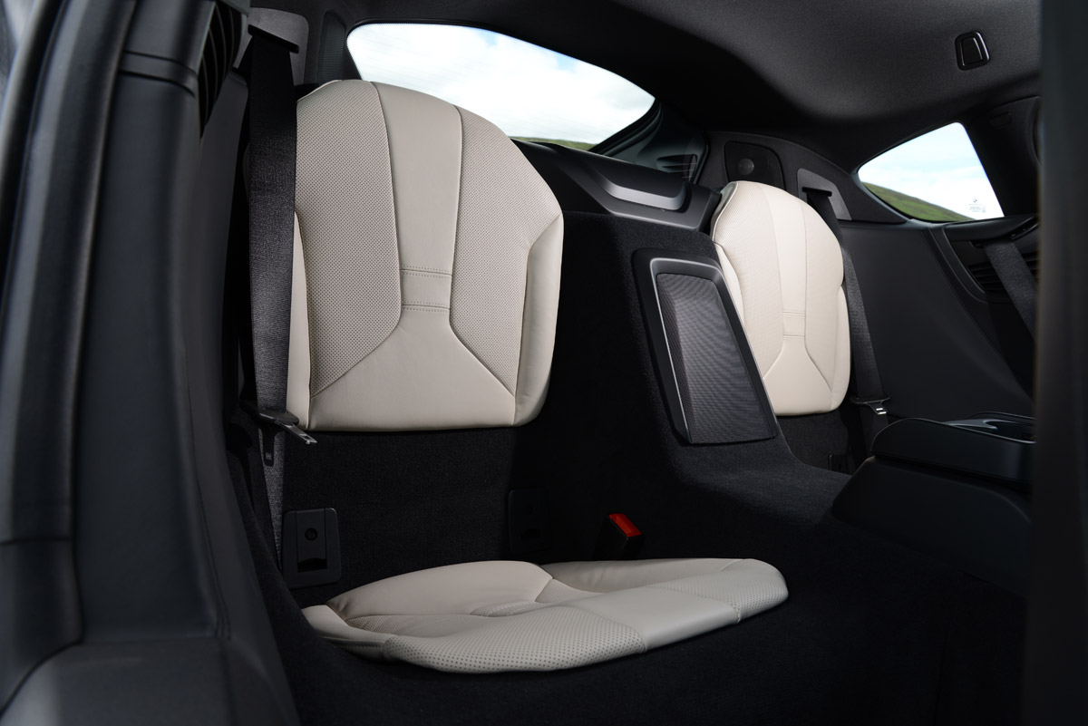 BMW i8 UK rear seats