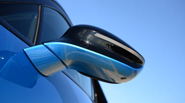 BMW i8 UK mirror