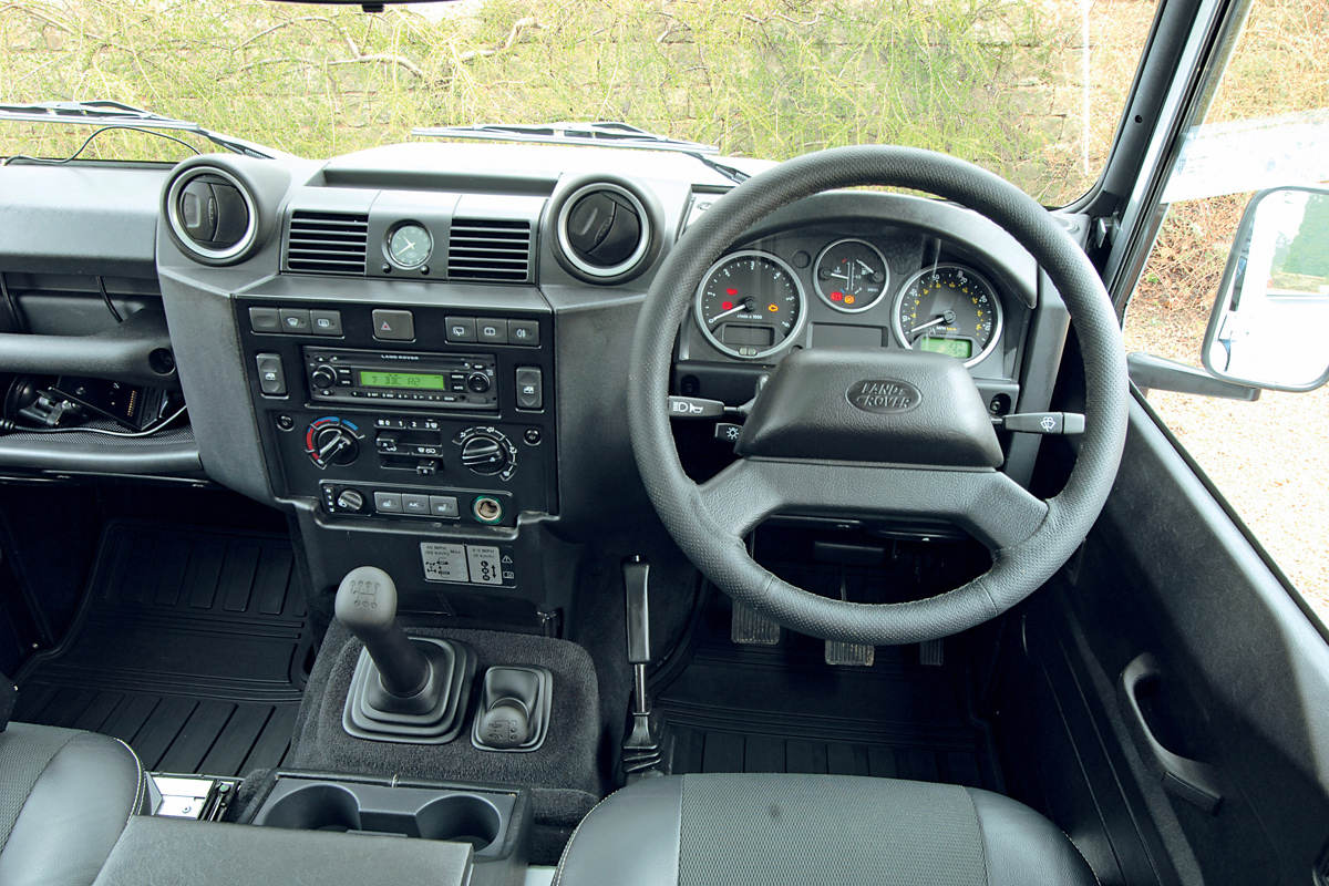 Land Rover Defender dash
