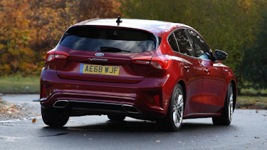Peugeot RCZ - rear cornering
