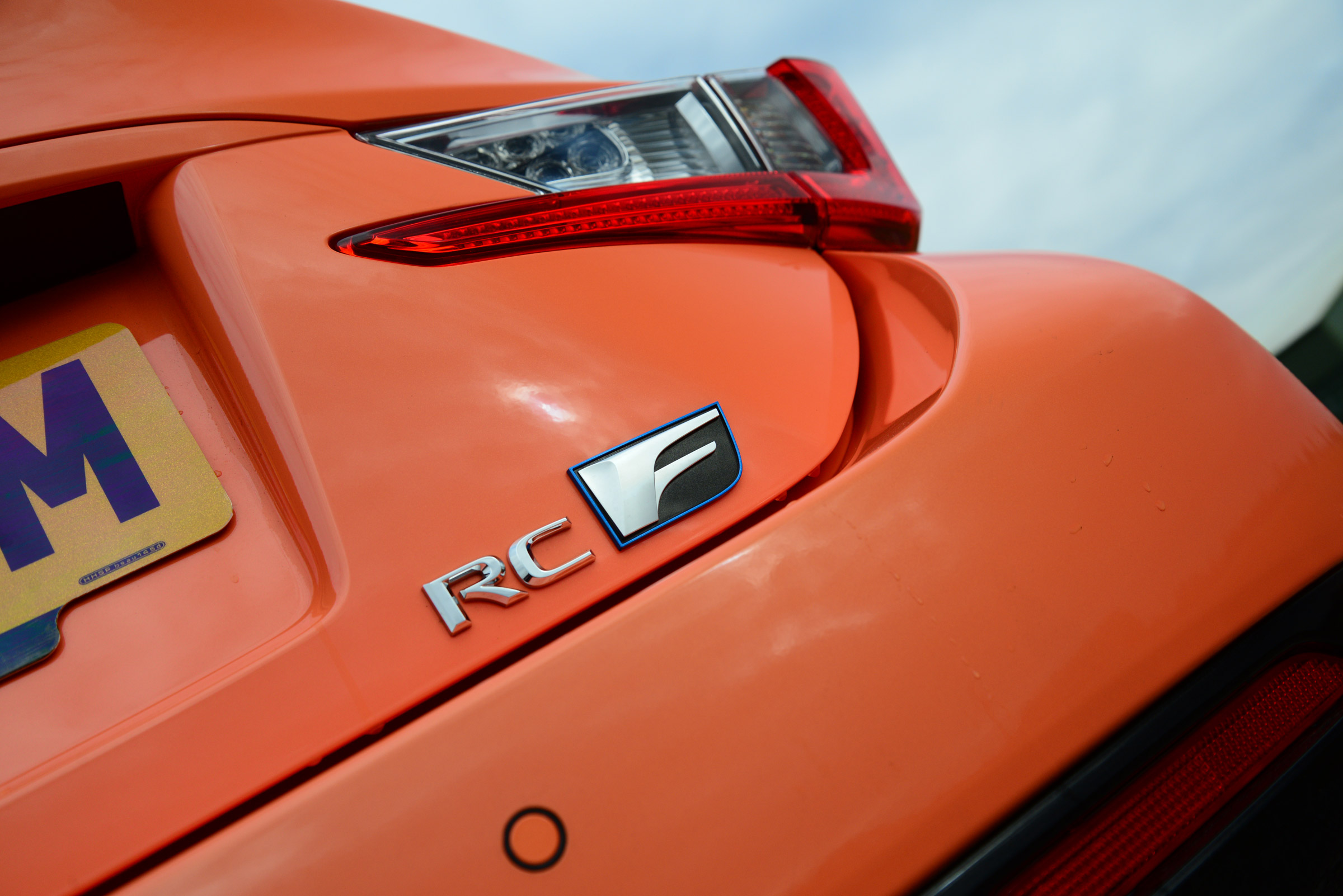 Lexus RC F badge